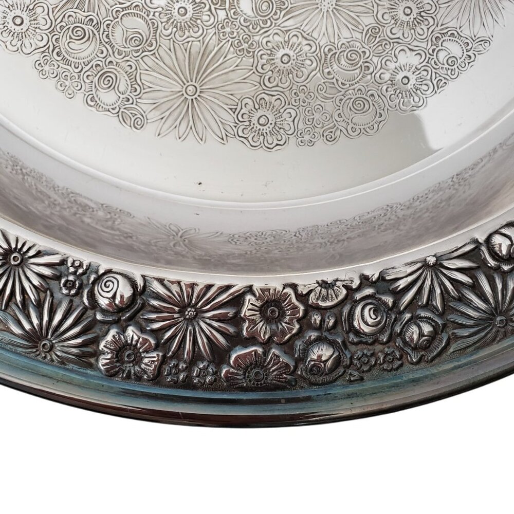 Towle Vintage Silverplate Repousse Serving Tray 1967, Very Good Condition - Picture 5 of 7